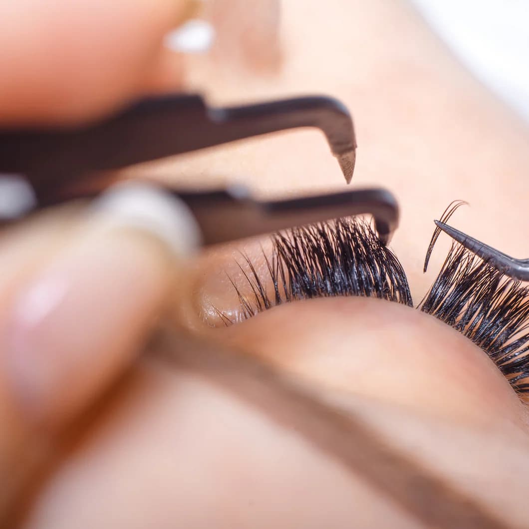 Retrait des Extension de Cils