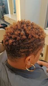 Forfait Coupe de cheveux Dame + Une couche de Teinte