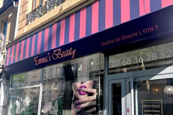 Reinita Hair